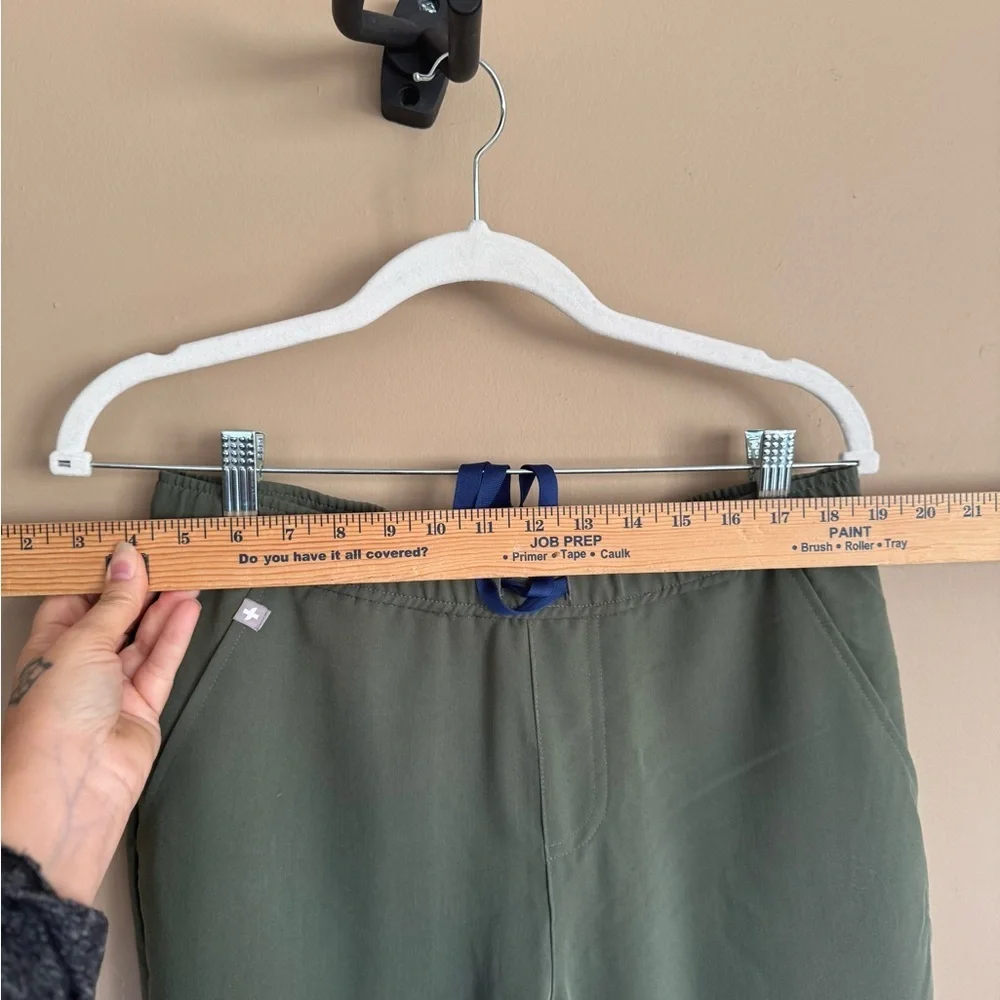 FIGS Tansen Jogger Scrub Pants Green Size S